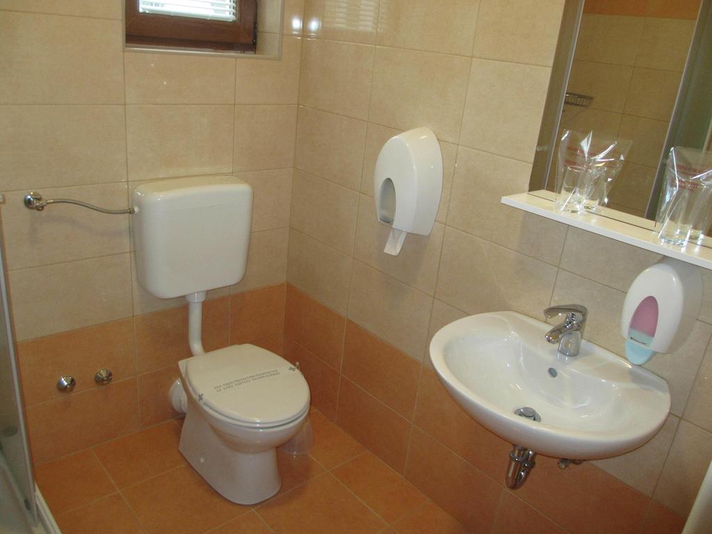 Apartments Manjan Krasno Polje Δωμάτιο φωτογραφία