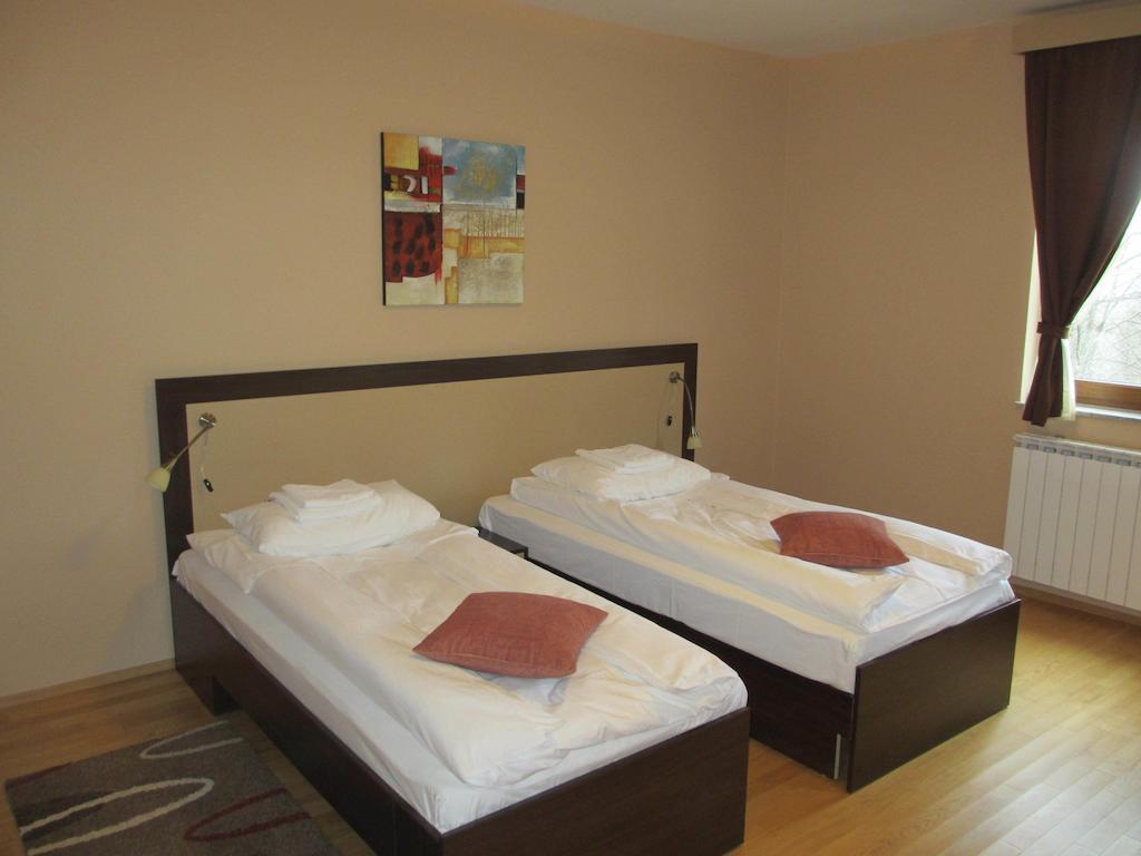 Apartments Manjan Krasno Polje Δωμάτιο φωτογραφία
